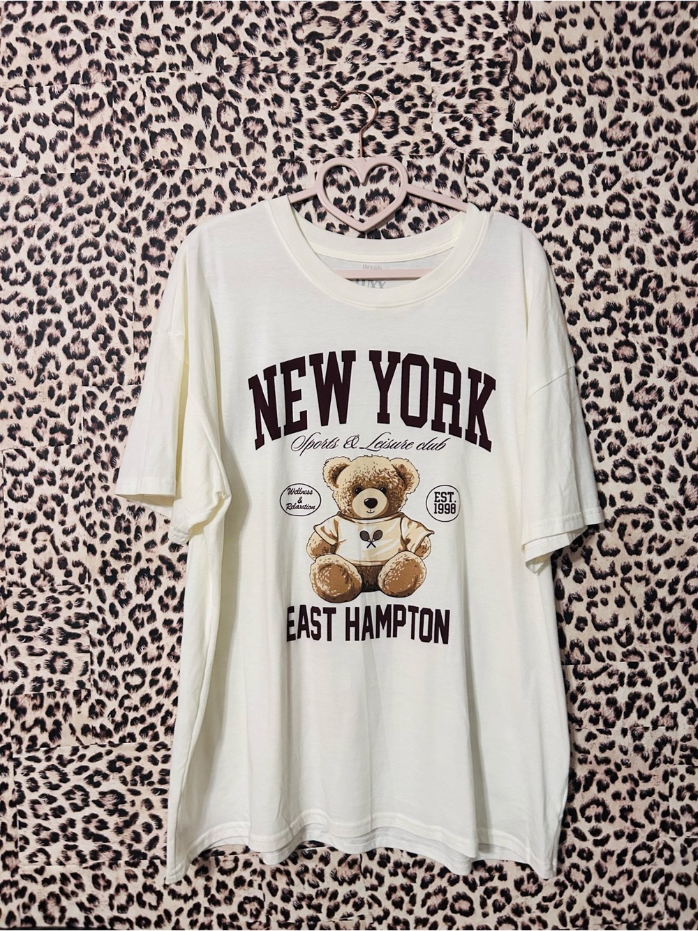 New York East Hampton Cream Graphic Tee